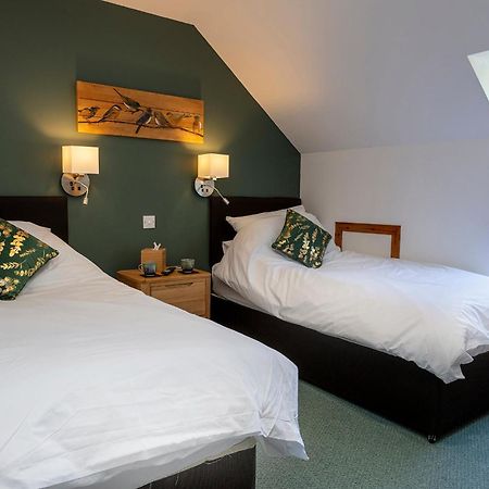Lochbroom Lodge Ullapool Esterno foto
