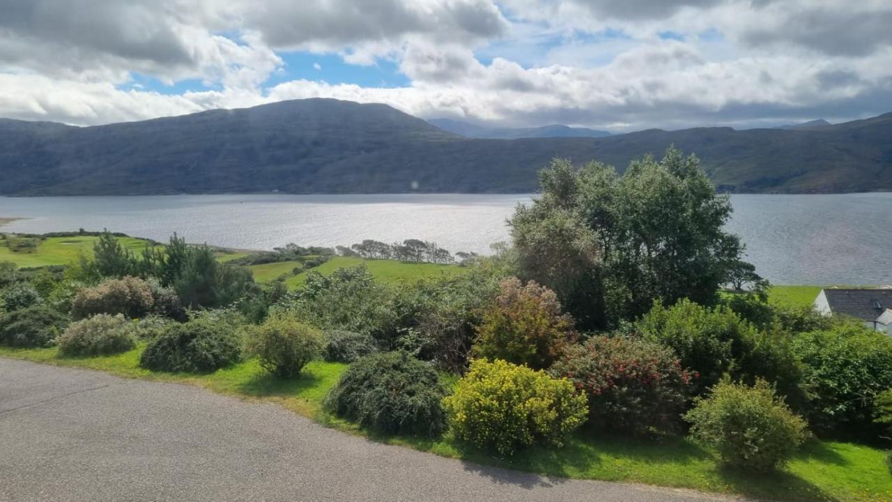 Lochbroom Lodge Ullapool Esterno foto