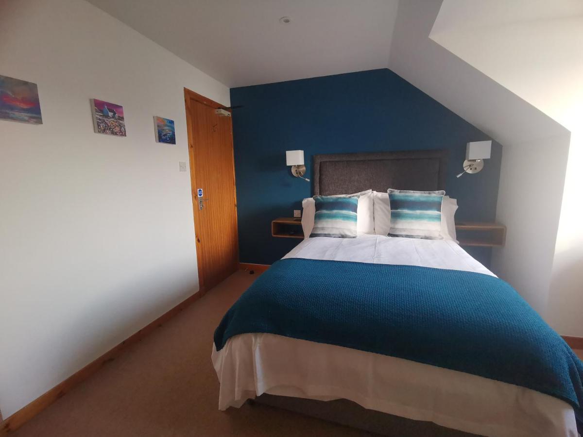 Lochbroom Lodge Ullapool Esterno foto