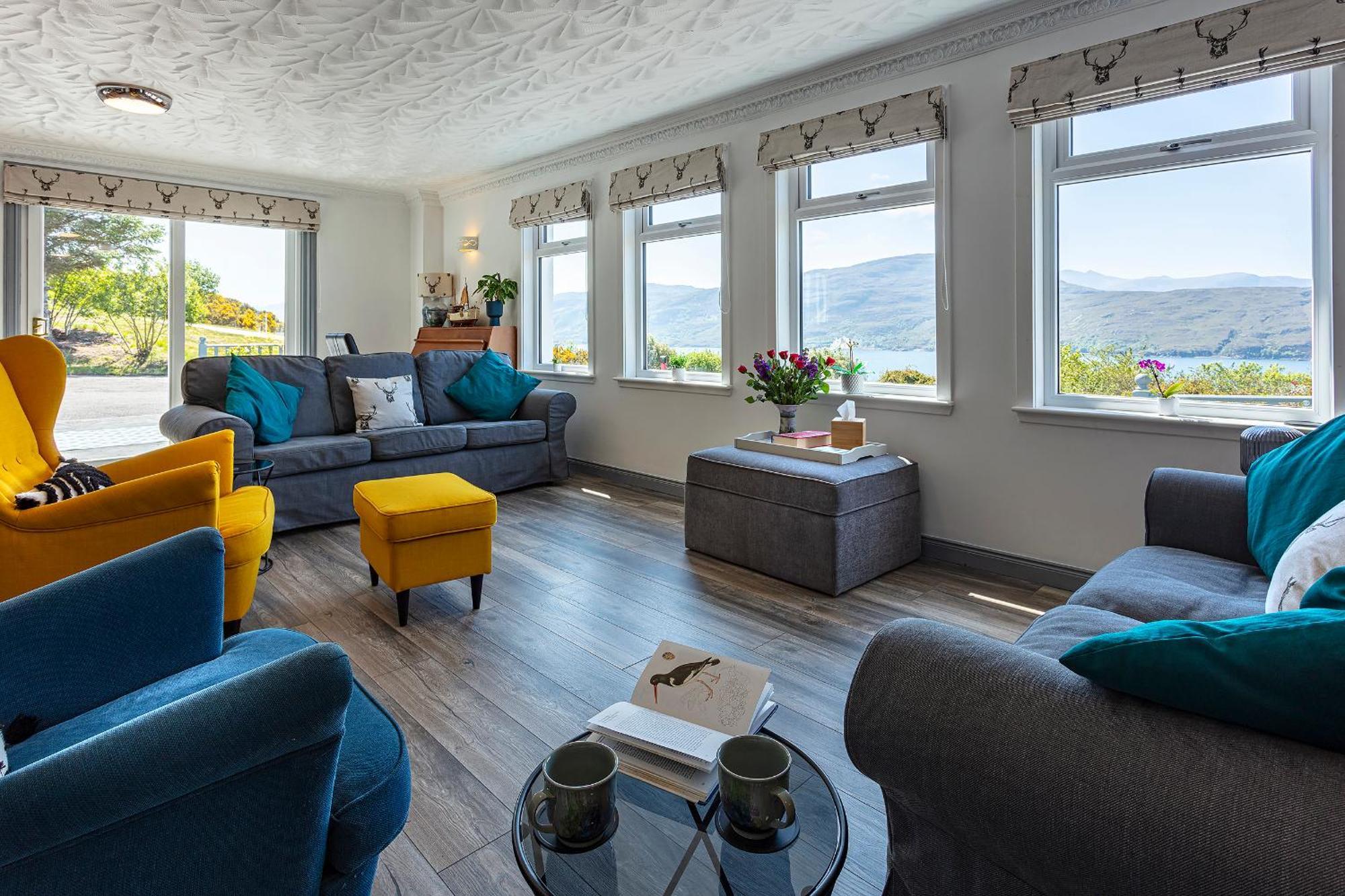 Lochbroom Lodge Ullapool Esterno foto