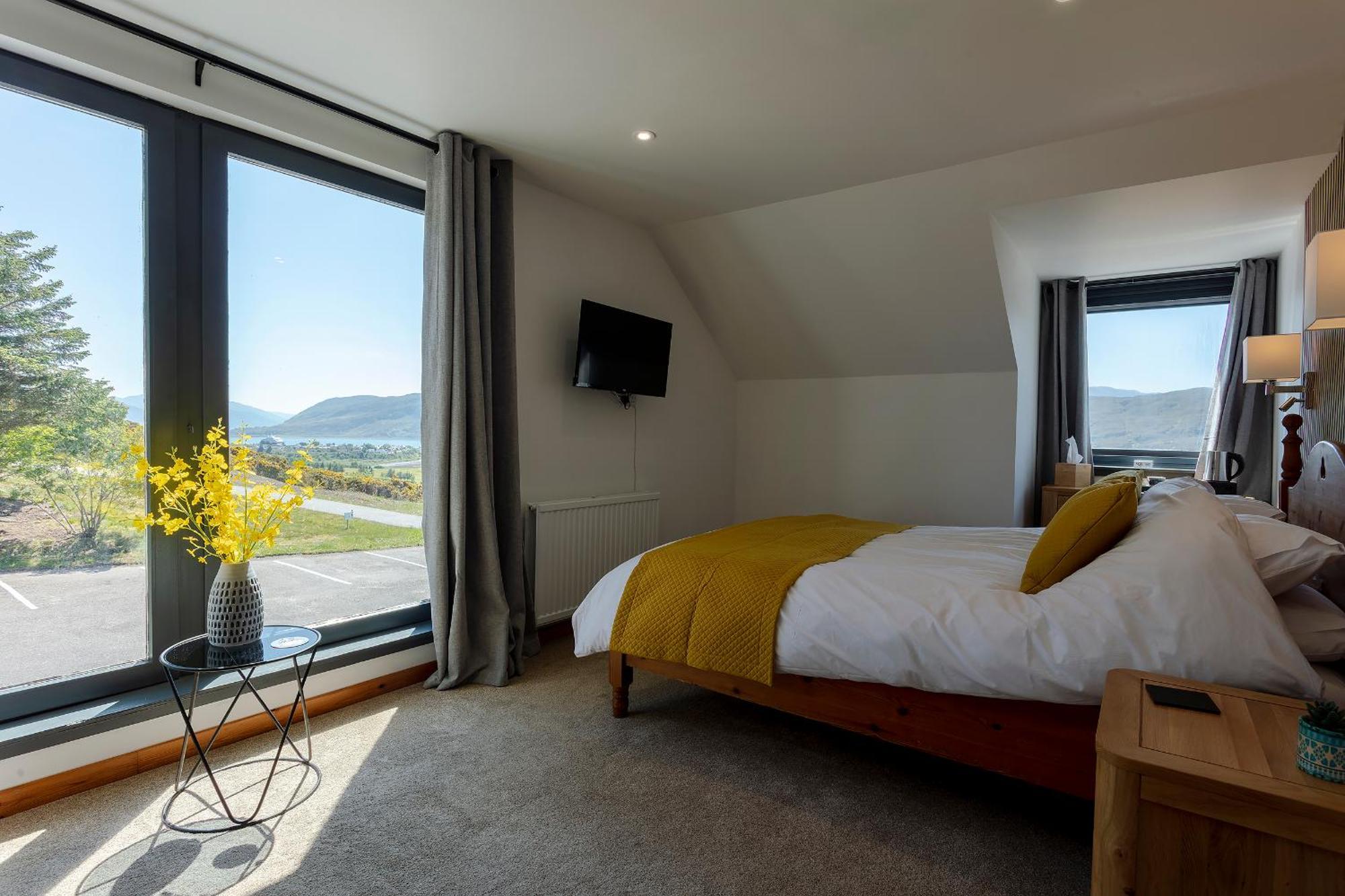 Lochbroom Lodge Ullapool Esterno foto