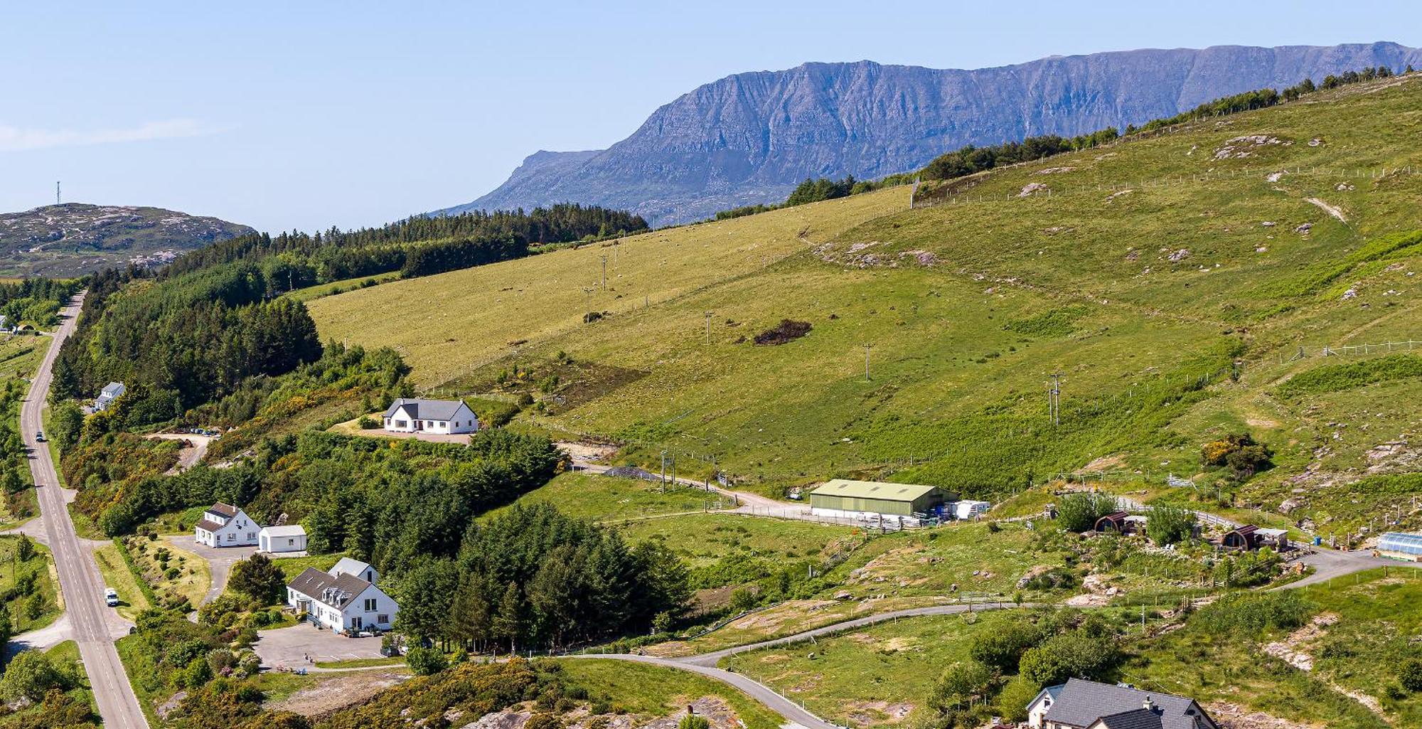 Lochbroom Lodge Ullapool Esterno foto